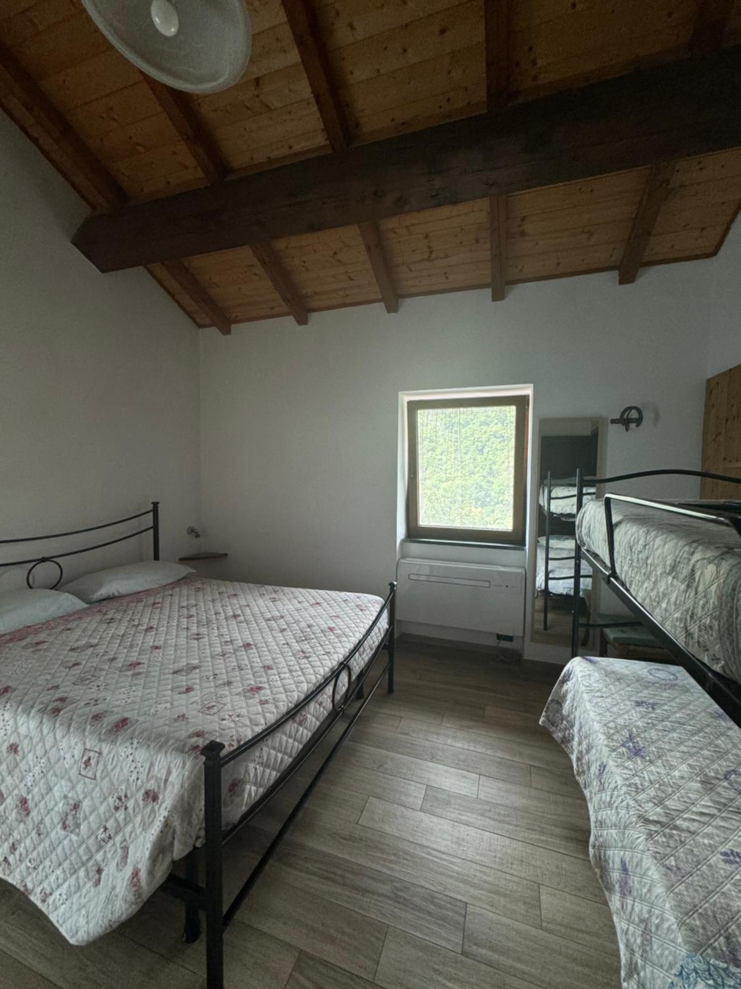 B&B Al Ciliegio Del Turchino Mele Exterior photo